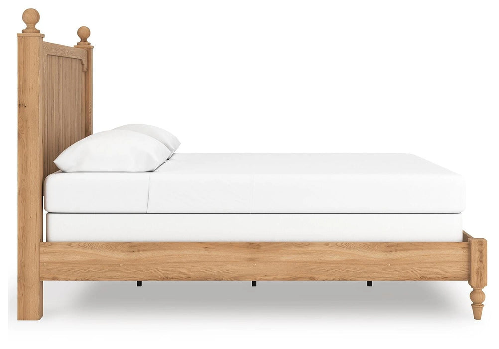 Galletyn Panel Bed
