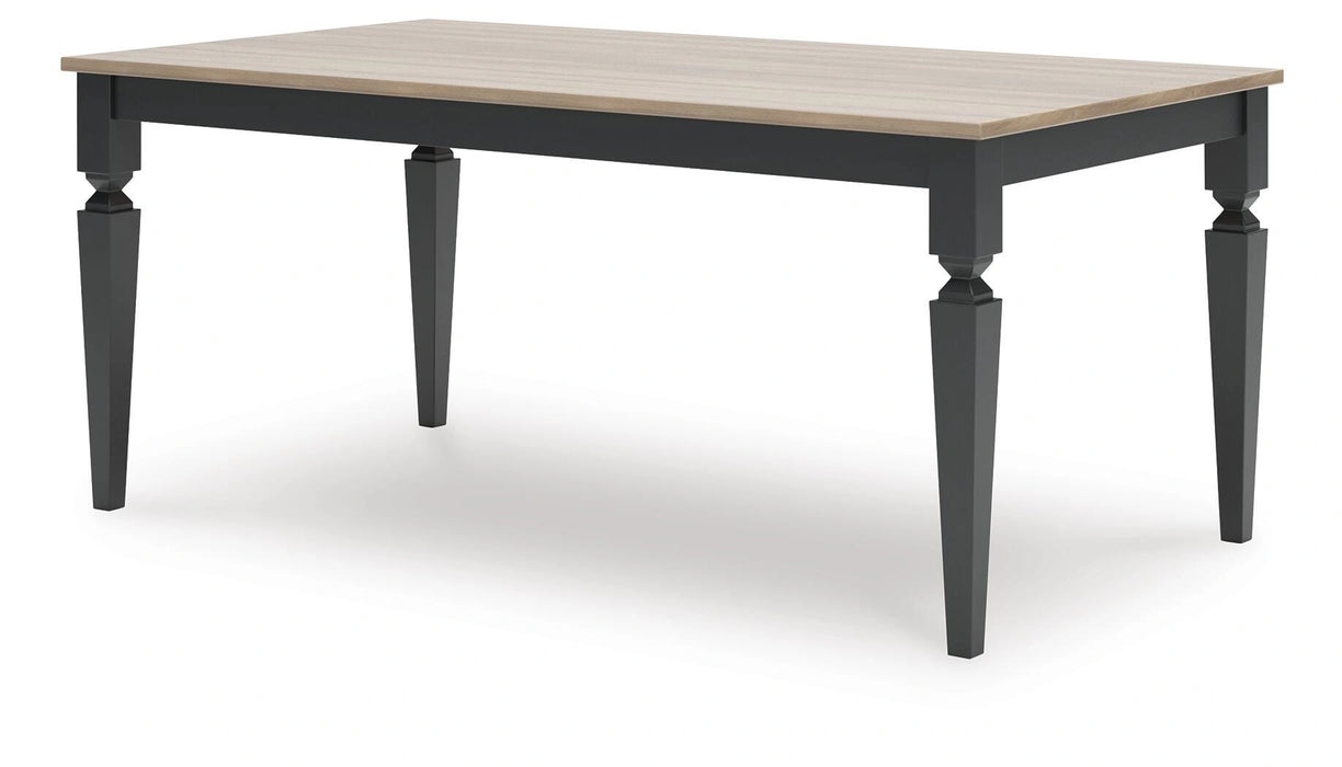 Plazaton Dining Table