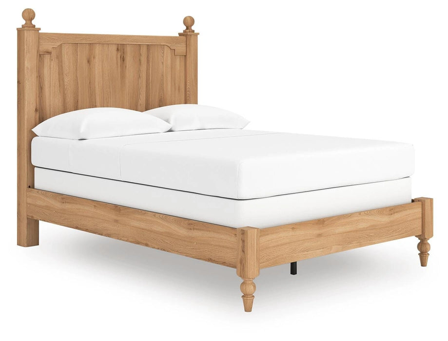 Galletyn Panel Bed