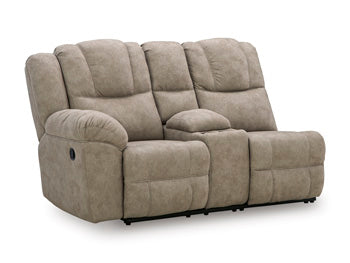 Ravenswaye Reclining Sectional with Double Console