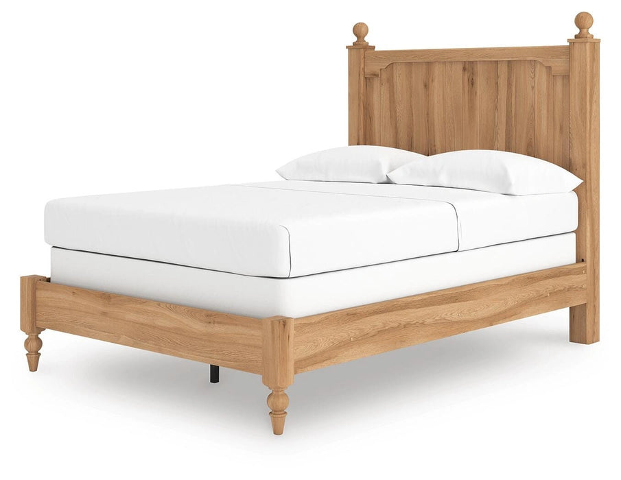 Galletyn Panel Bed