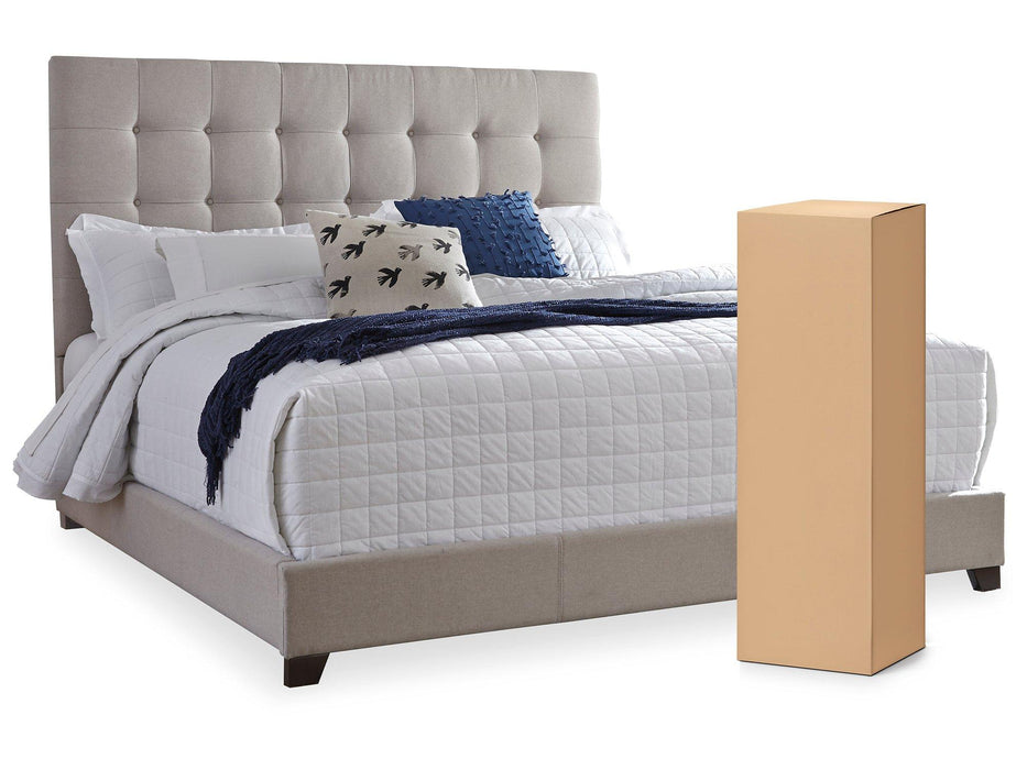 Dolante Upholstered Bed