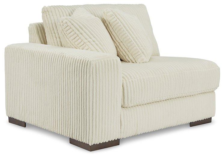 Lindyn 2-Piece Sectional Sofa