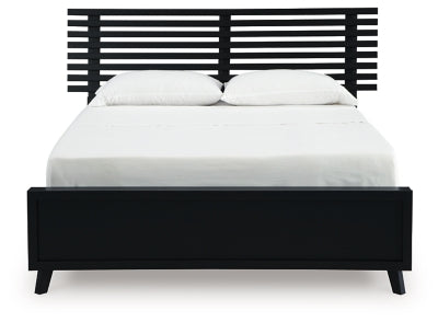 Danziar Queen Slat Bed