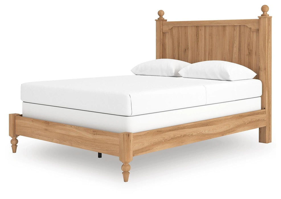 Galletyn Panel Bed